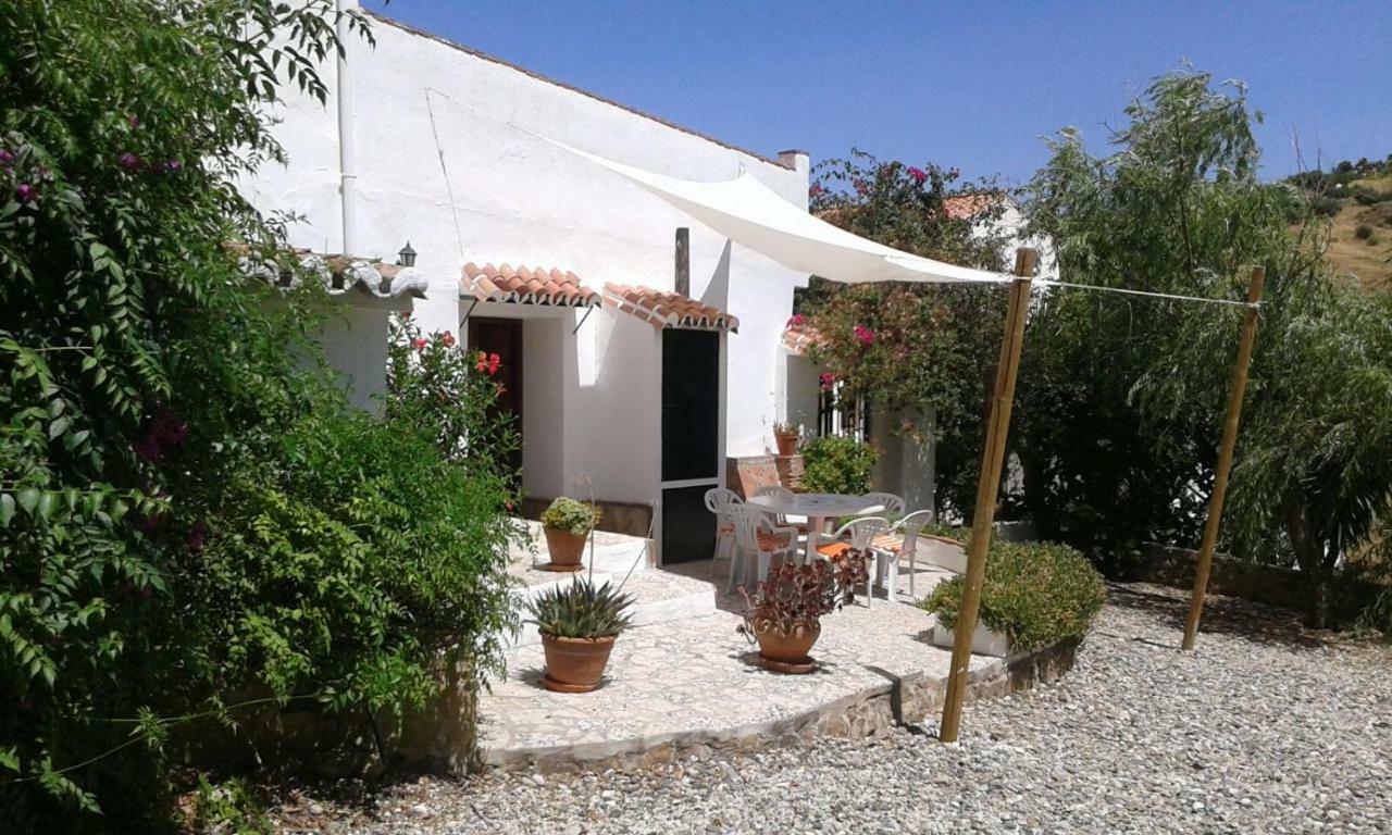Hostal Casa Fuente de la Zorra Álora Exterior foto