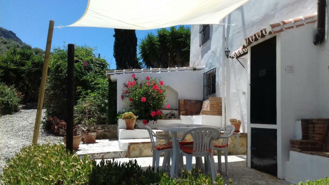 Hostal Casa Fuente de la Zorra Álora Exterior foto